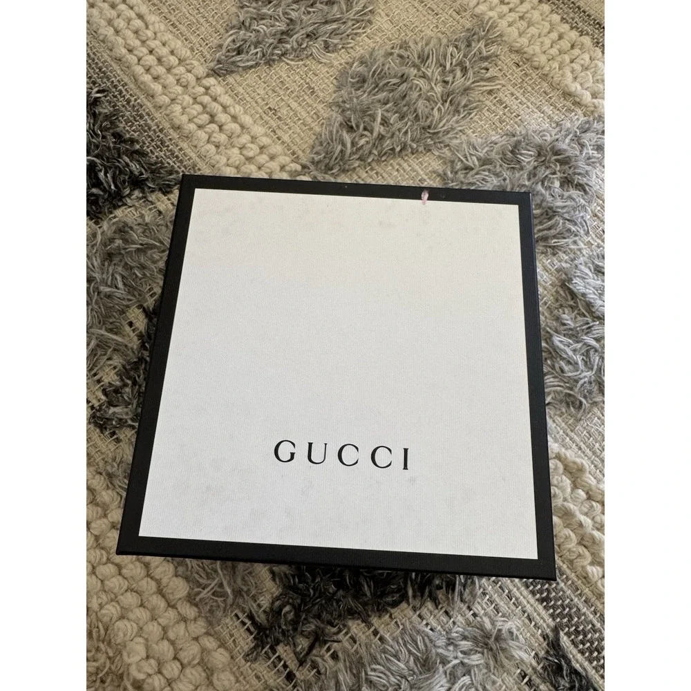 Gucci Kids Metallic Green Pink Crystal Bow Mary Jane Shoes EU 26 US 9.5 Box